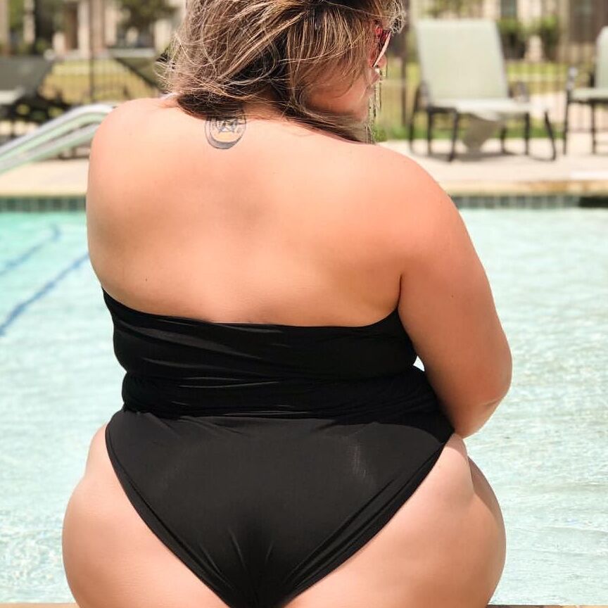 Samantha Nivia - Modelo BBW con curvas gruesas