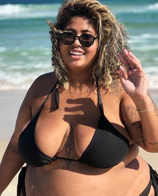 Tassia Marcondes - Modèle Instagram brésilien BBW