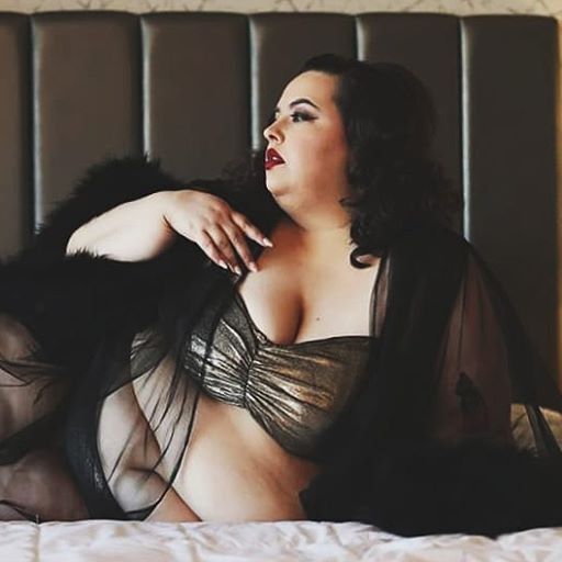 Angelina Duplisea - Modelo SSBBW