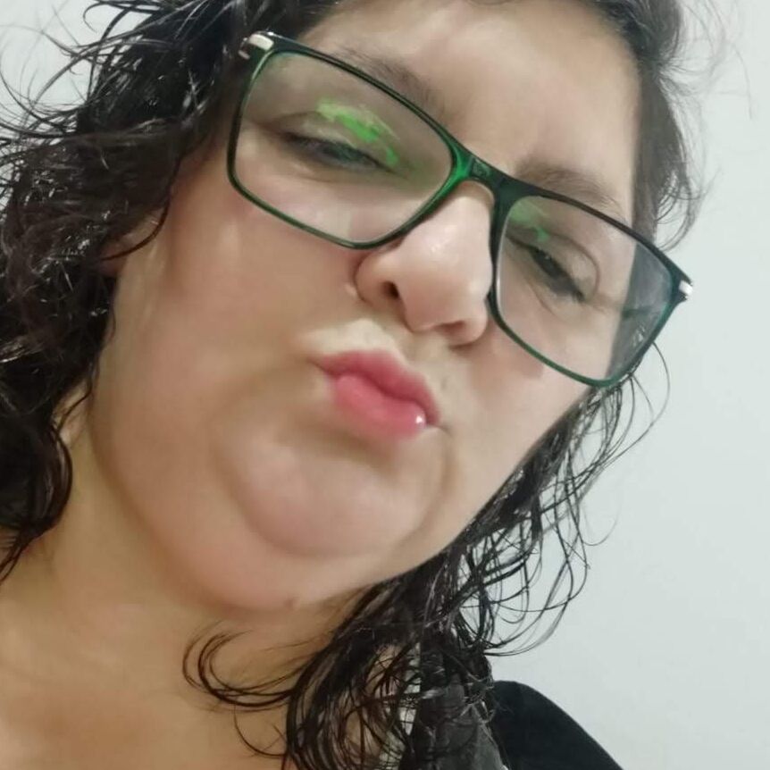 gorda cara caliente merece sêmen