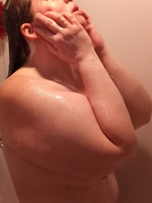 BBW Wife Posing Again