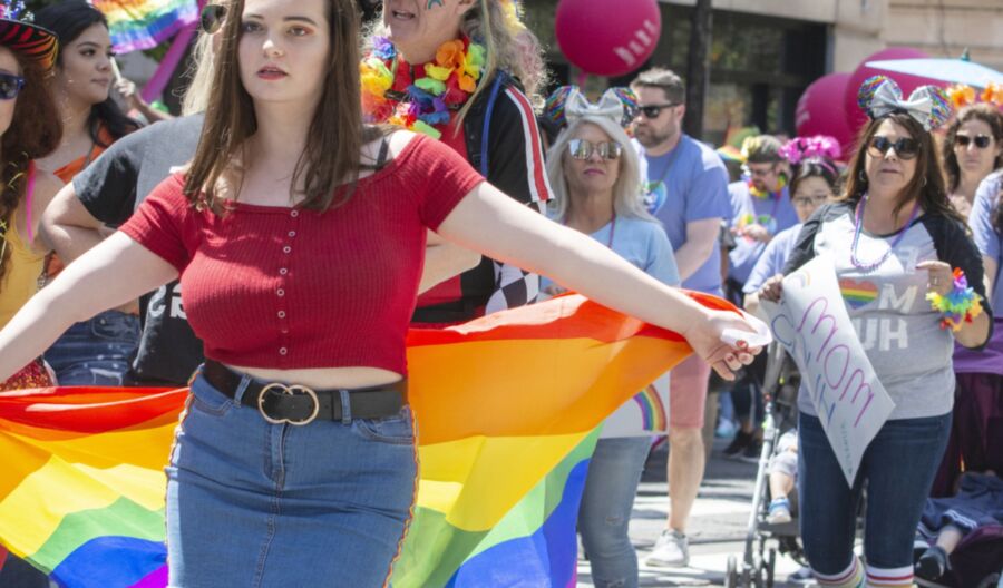 Femmes potelées sexy 324 (Beautés sur Pride Parade BBW)