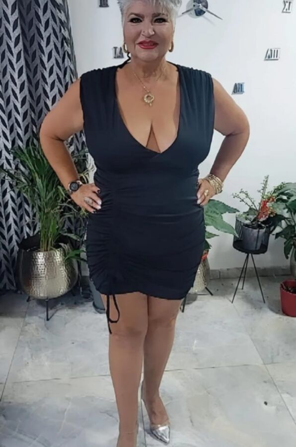 Beautiful Older BBW      N/N