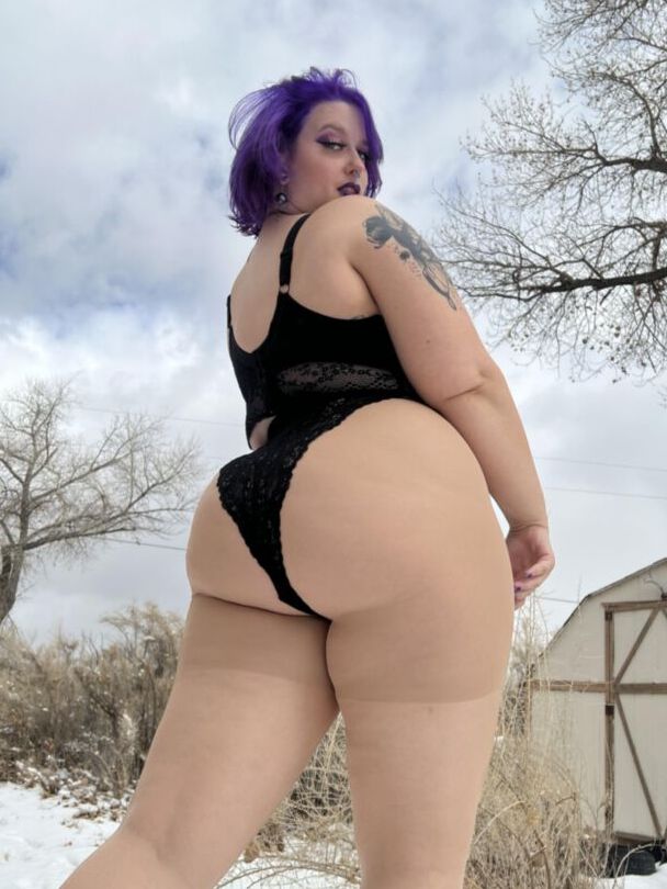 BBW Dominatrix