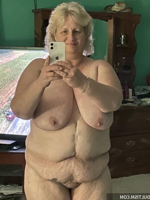 Love Old Women with big belly and cellulite