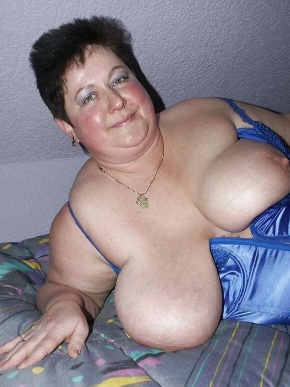 BBW mature with short hair and big tits