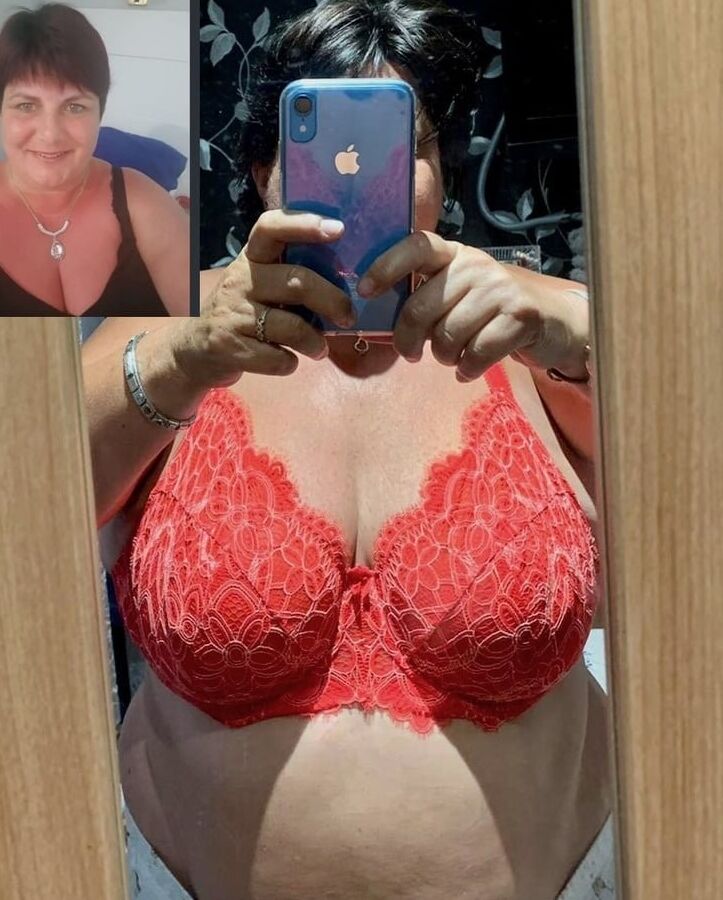 BBW mature Julie from Belfast