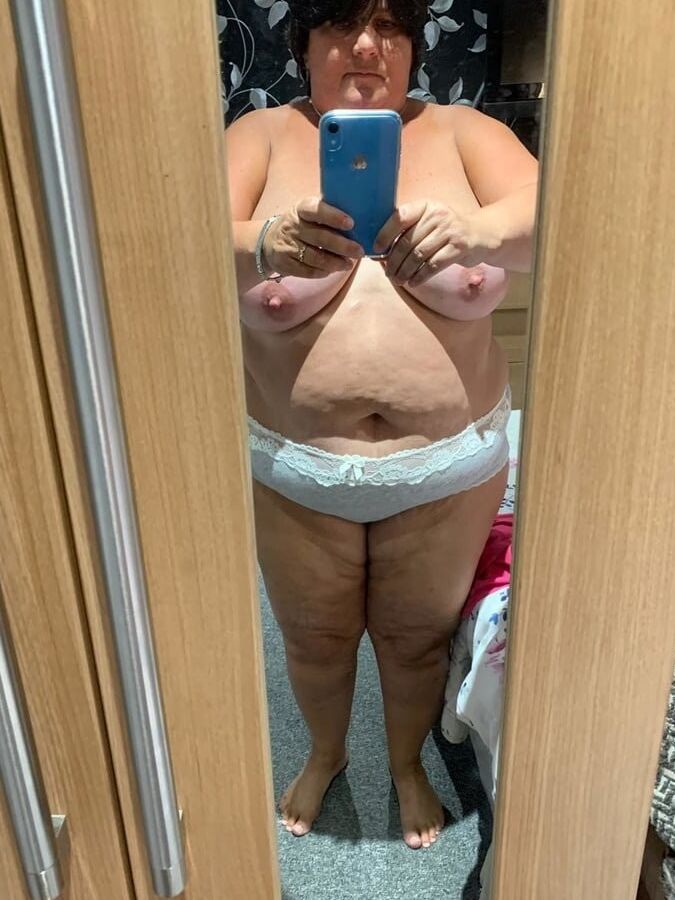 BBW madura Julie de Belfast