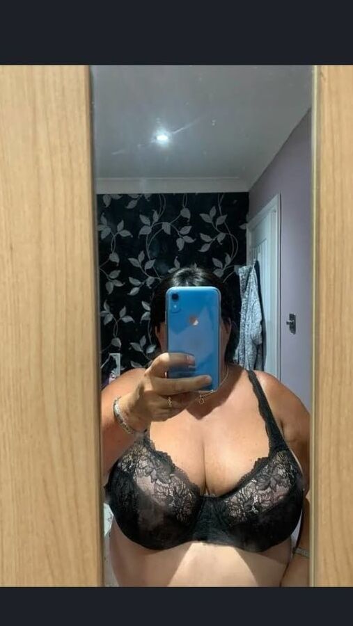 BBW madura Julie de Belfast