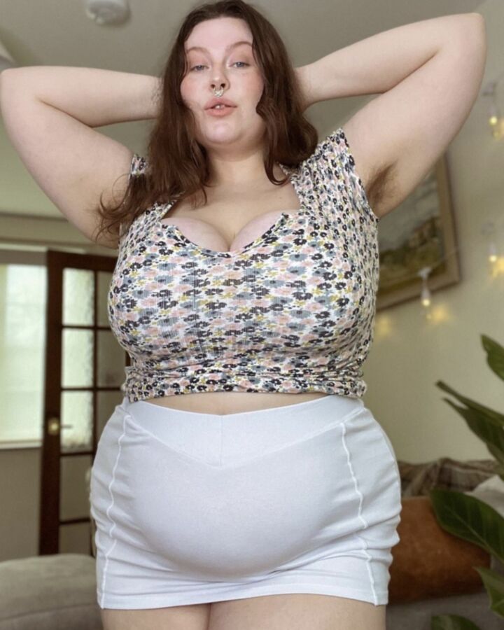 Serious Fat Fetish : BBW - Filles poilues et grosses