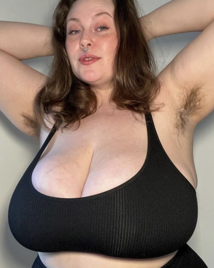 Serious Fat Fetish : BBW - Filles poilues et grosses