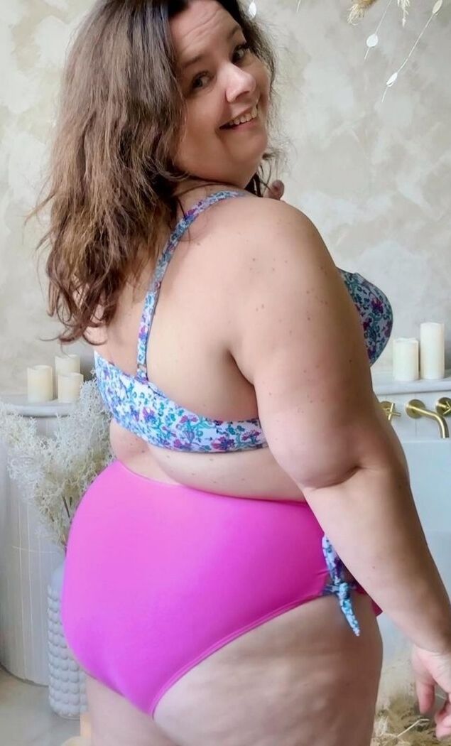 Canadienne BBW