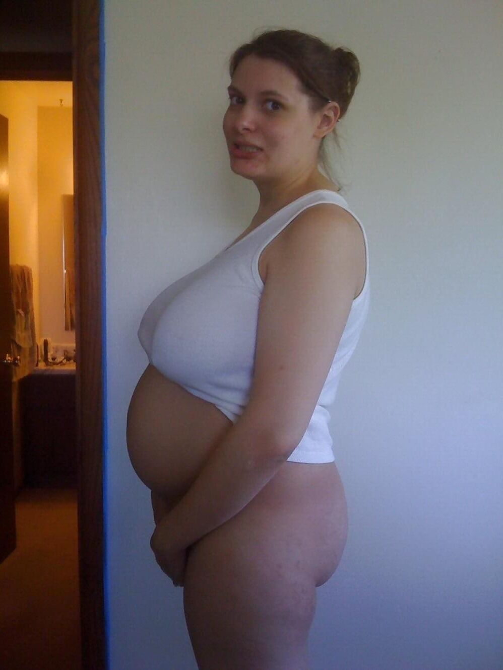 Pregnant BBW Allie