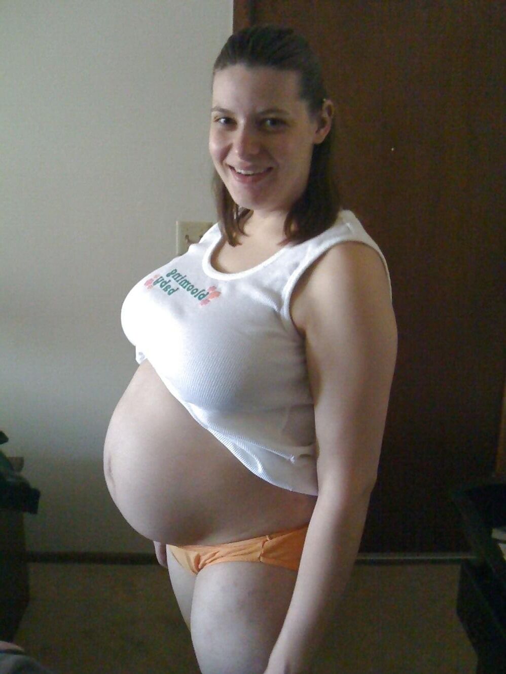 Pregnant BBW Allie