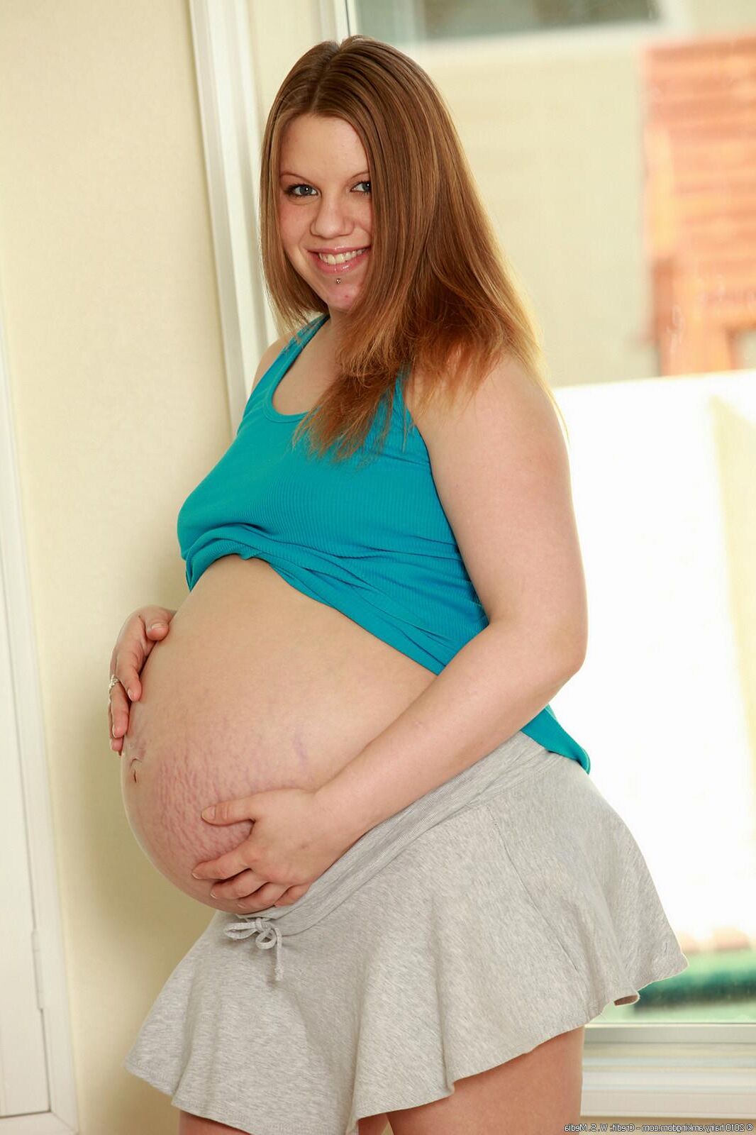 Anastasia Pregnant (201742)