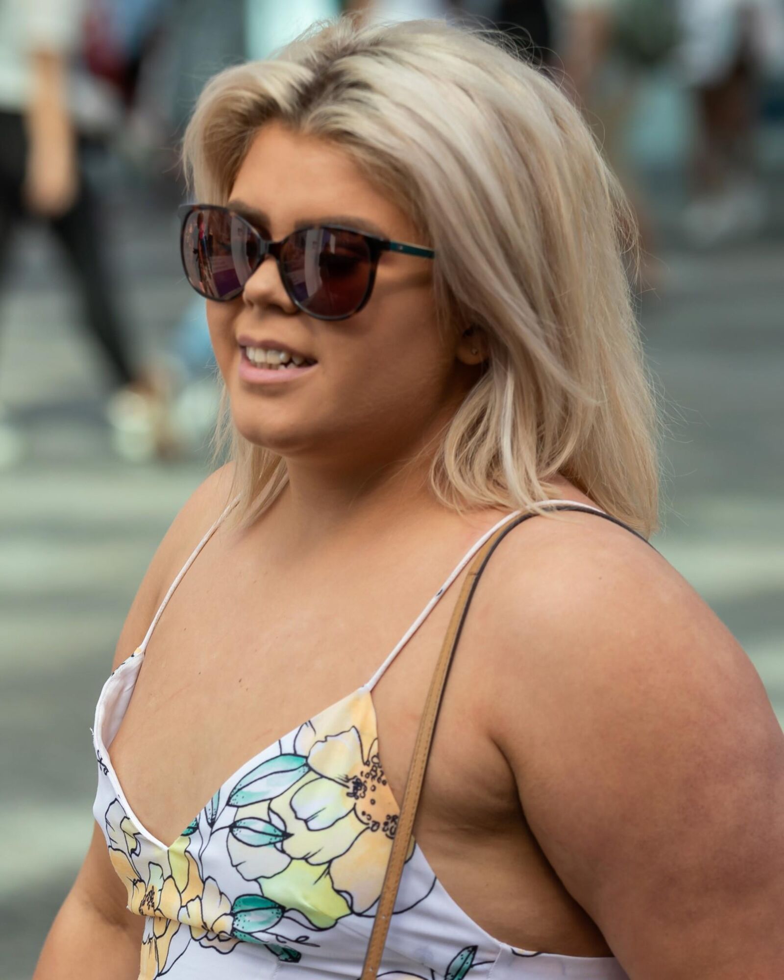 Sexy chubby women 653 (Sexy Candids BBW)