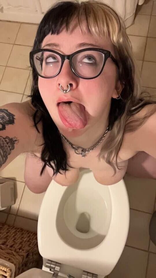 More of disgusting pig slut Hailee