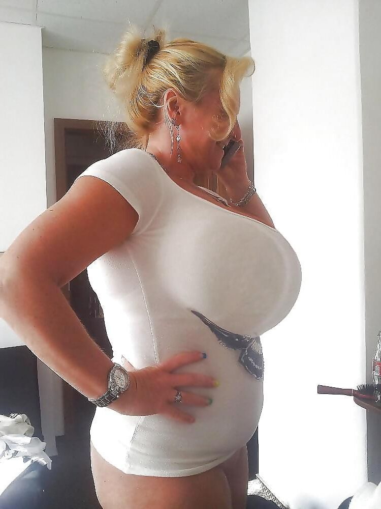 Grandes tetas gordas de mamá