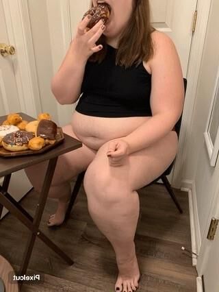 Fat Girls Make My Dick Hard