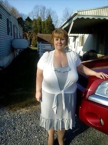 Huge breasted white butterface trailer trash