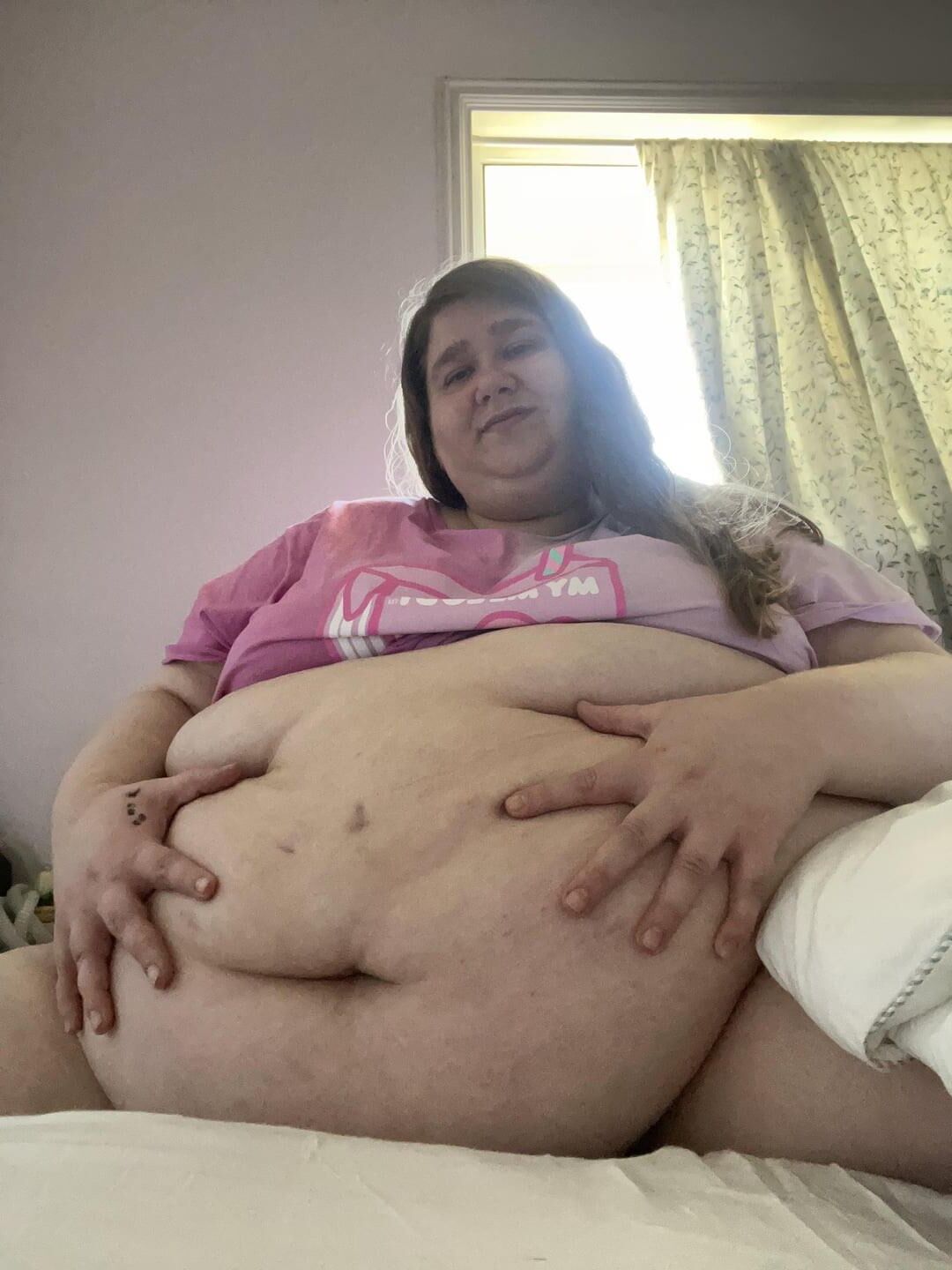 Garota super obesa que eu quero criar