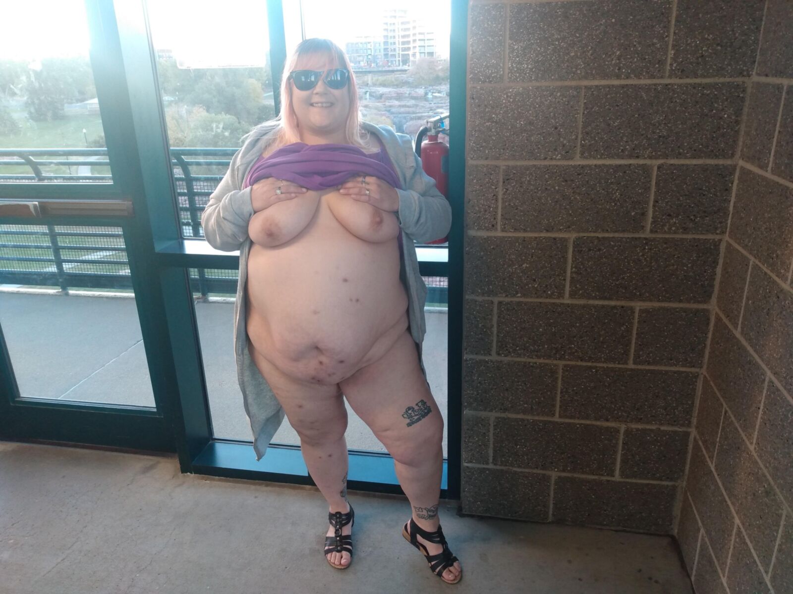 Bbw outside 