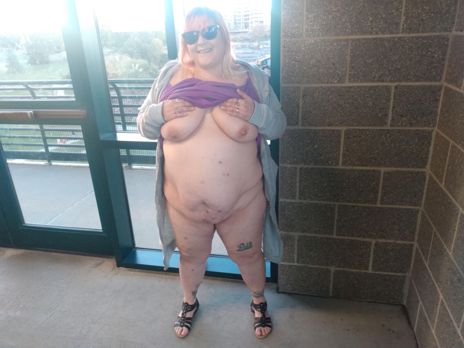 Bbw outside 