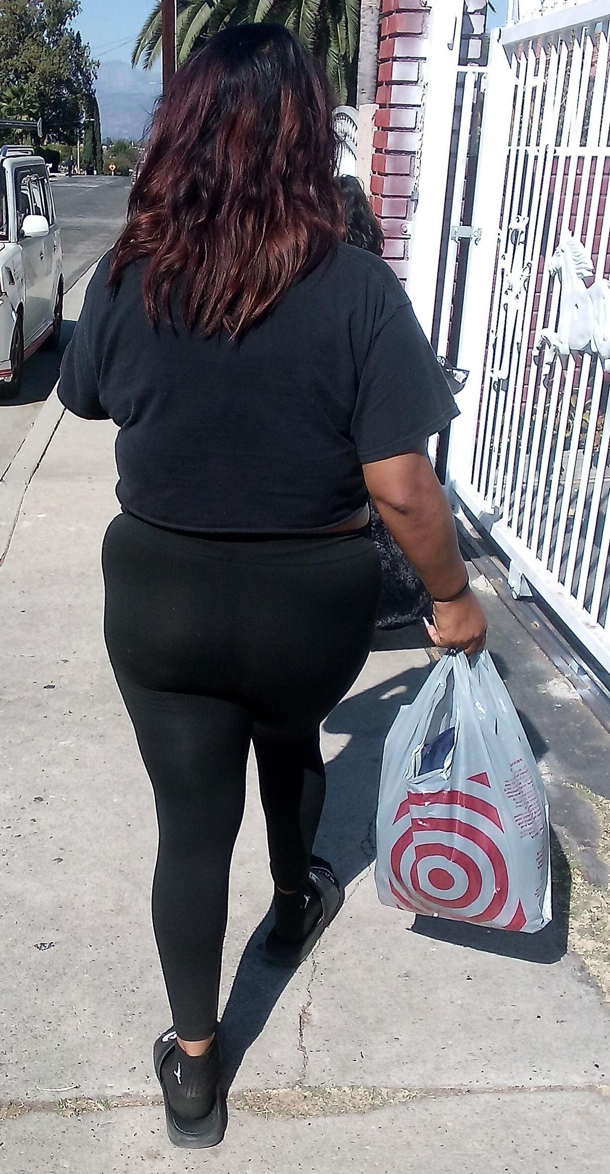 CHINA LOCAS FAT ASS IN LEGGINGS 