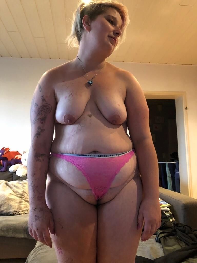 Mujeres de vientre carnoso (BBW)