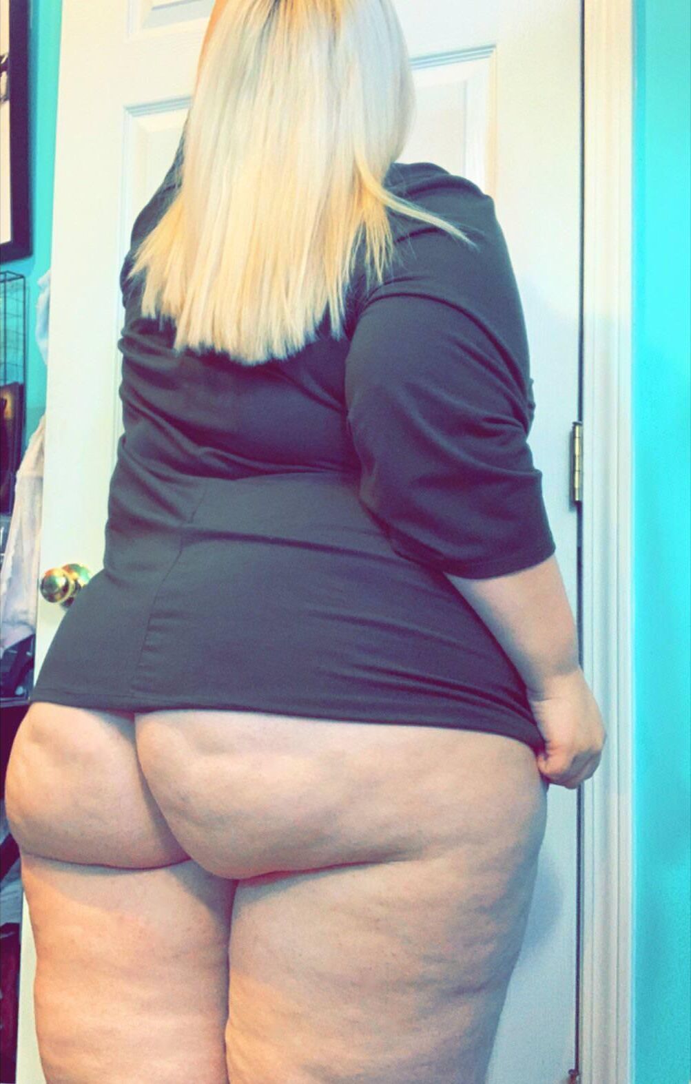 Reddit SSBBW SendMePicsOfYourDogg com bunda enorme