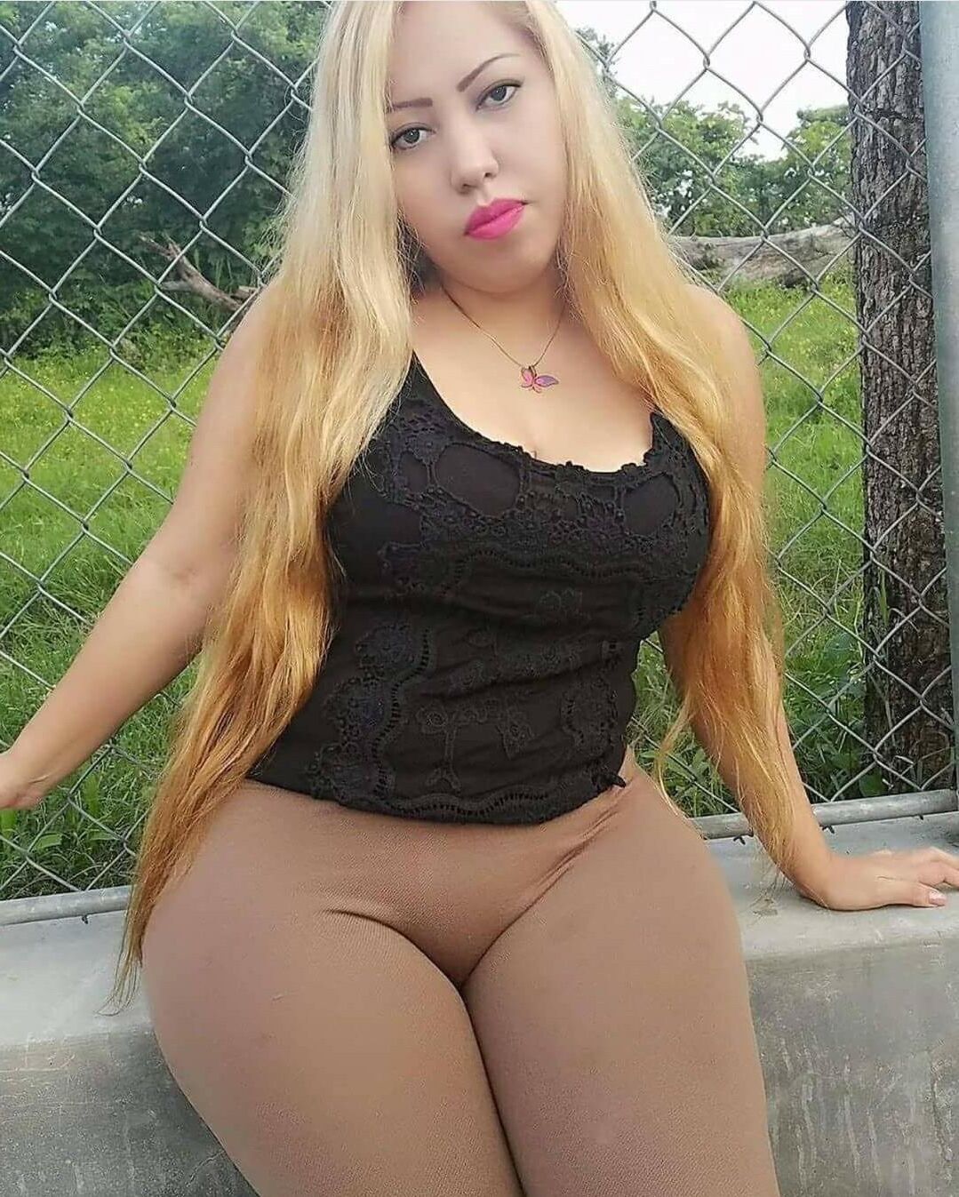 Joselin Mamazotas Bbw nalgonas abuelas mix