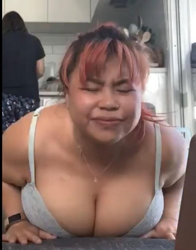 sexy peituda asiática NZ bbw vagabunda Amanda