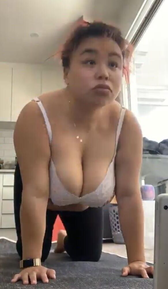 sexy peituda asiática NZ bbw vagabunda Amanda