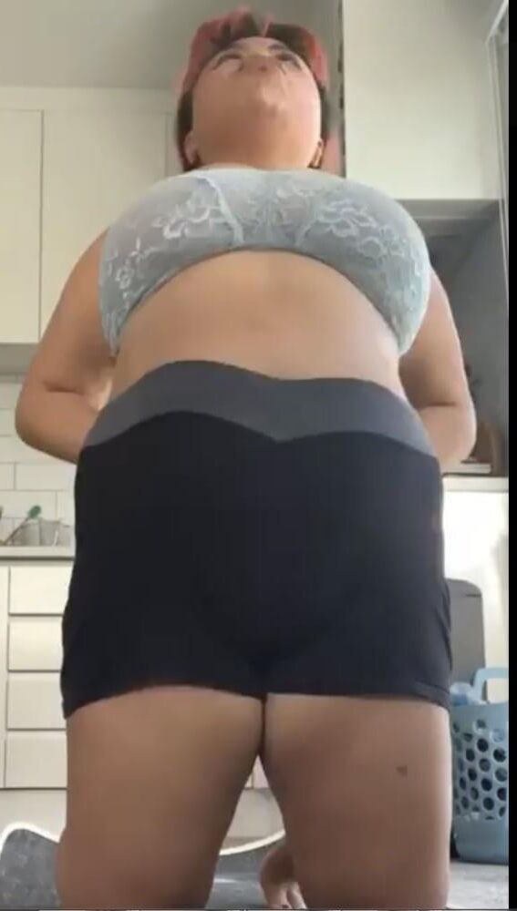 sexy peituda asiática NZ bbw vagabunda Amanda