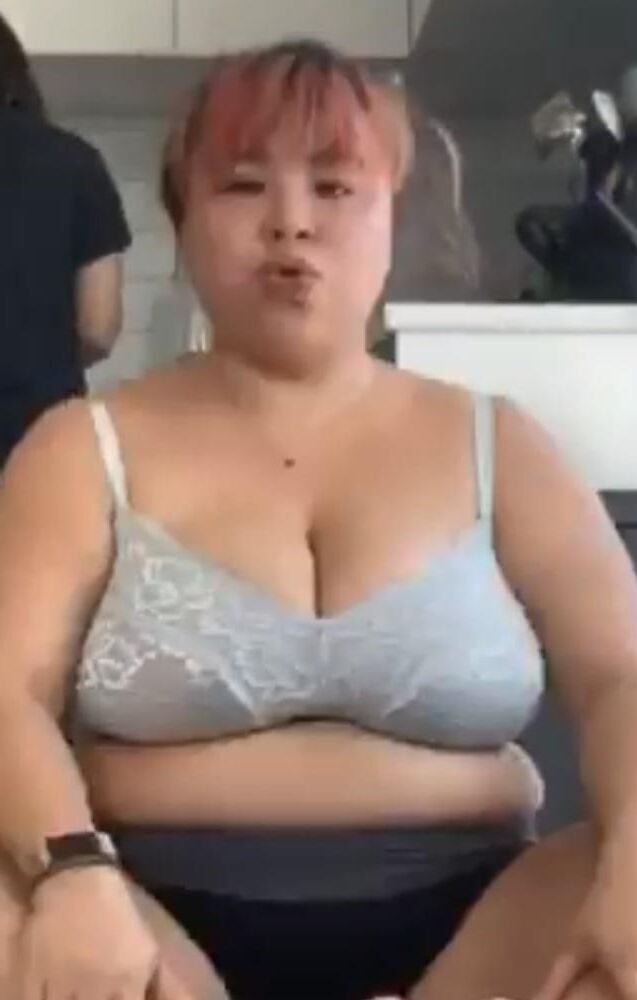 sexy peituda asiática NZ bbw vagabunda Amanda