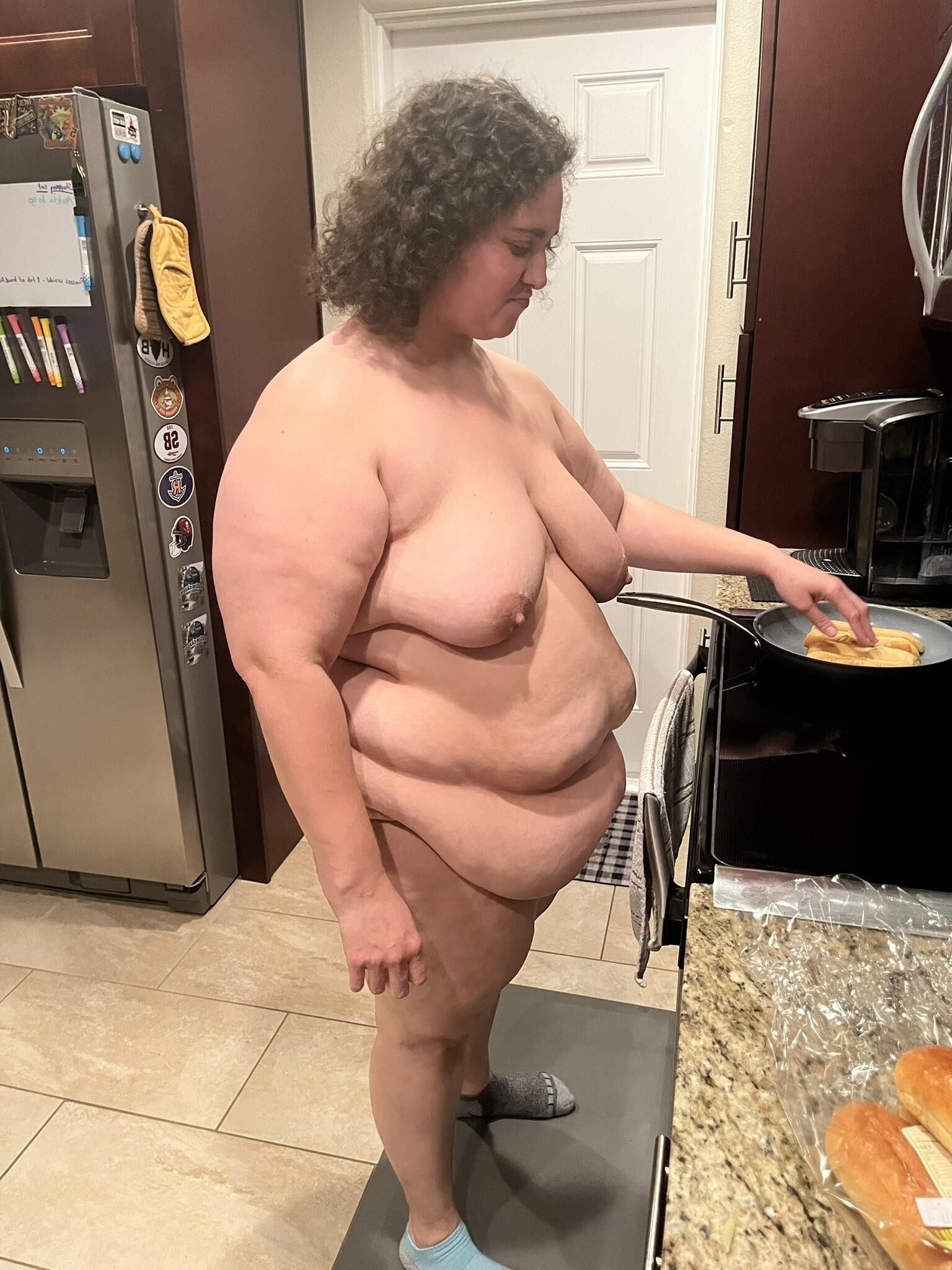 Nude Wife