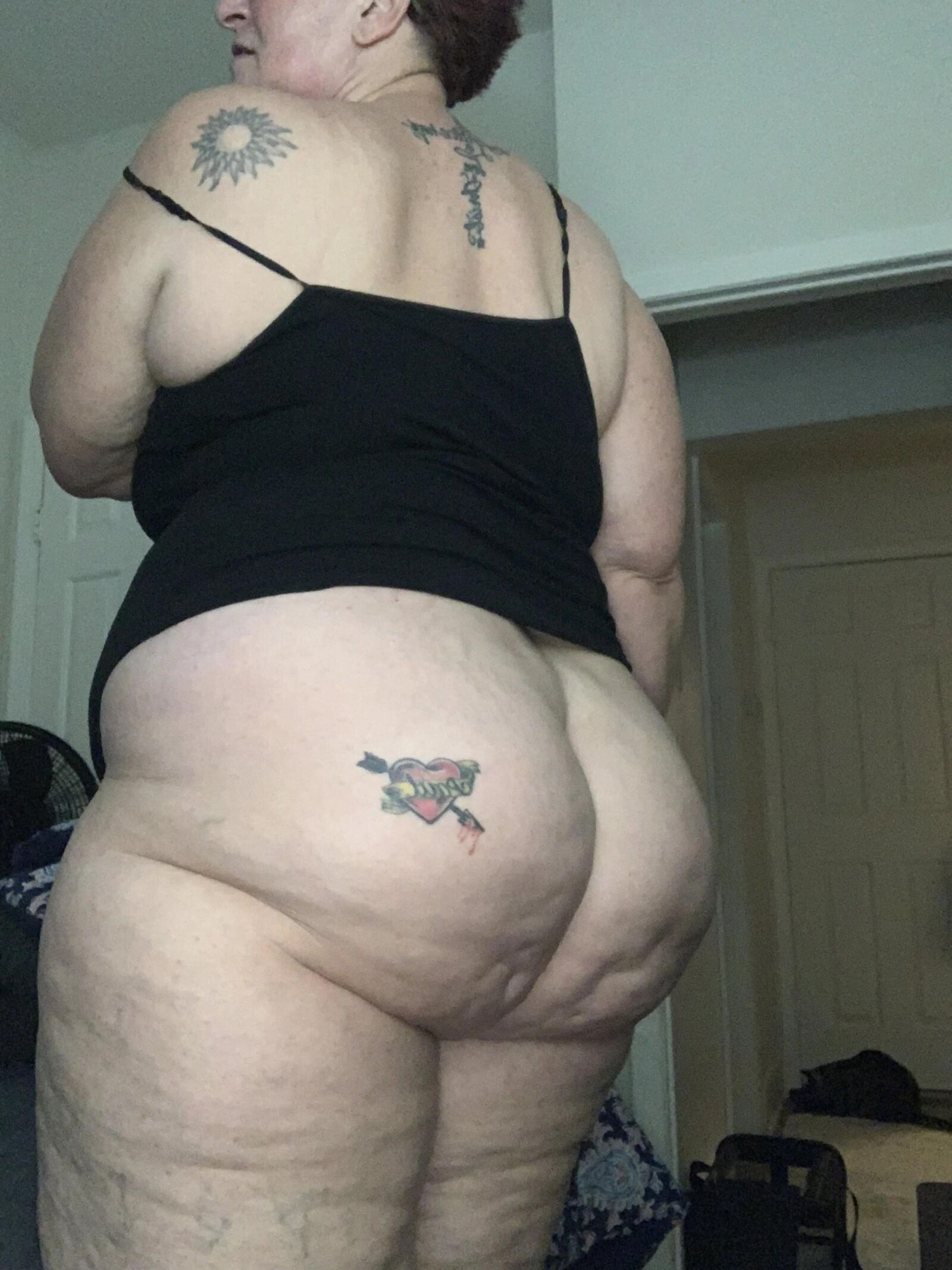 Plussizebigbooty mature camgirl