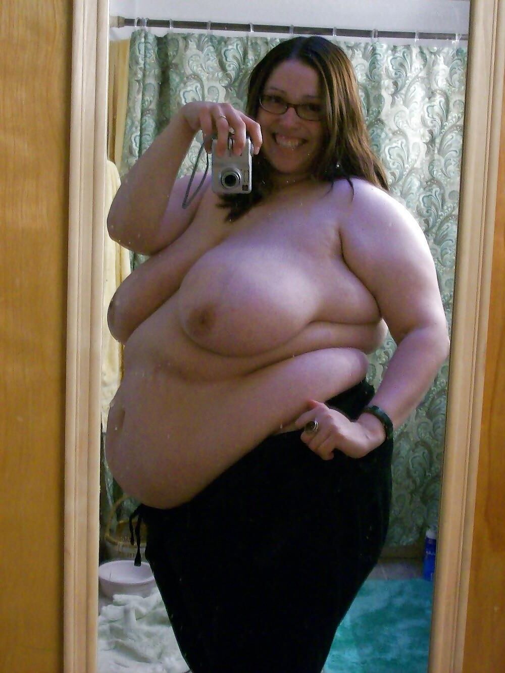 BBW selfie 