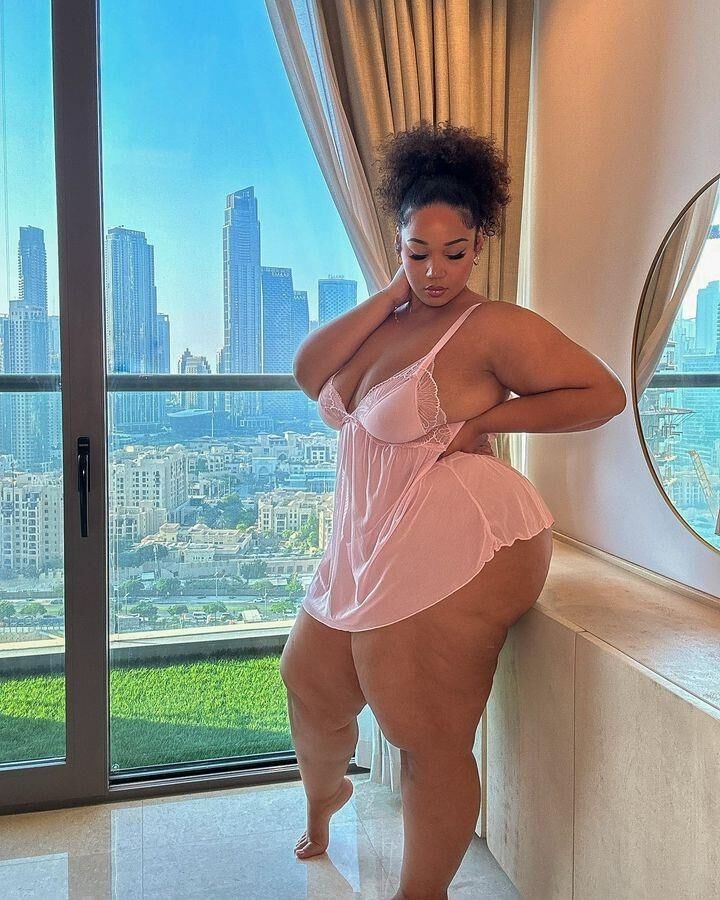 BBW Non Nude 