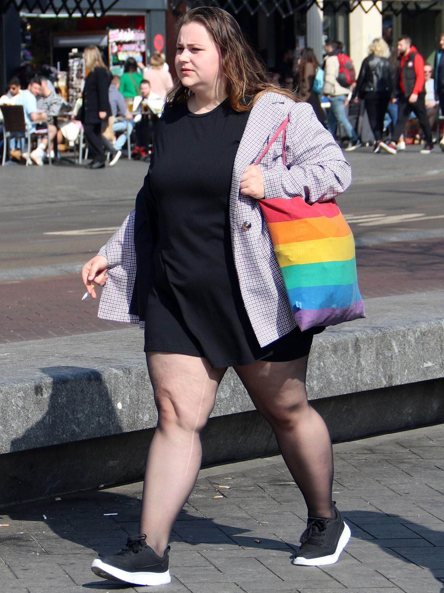 Sexy chubby women (Sexy Dresses Candids BBW)