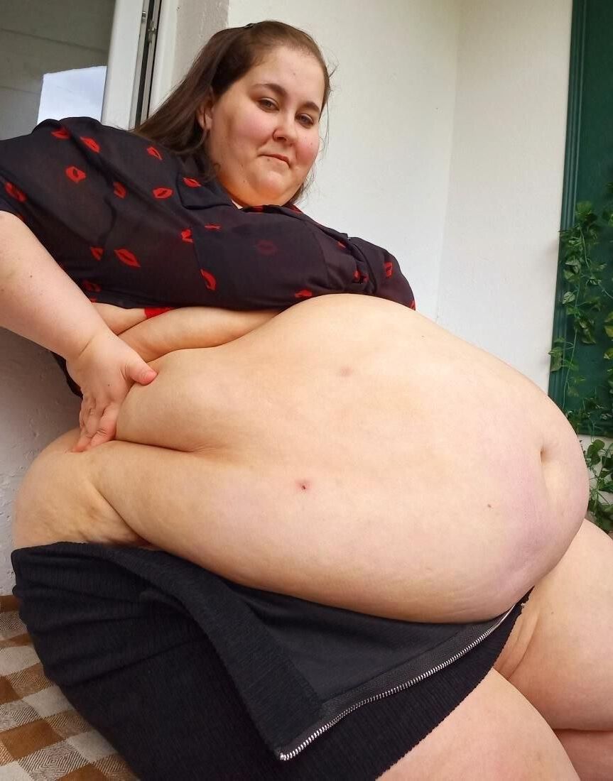 Huge SSBBW