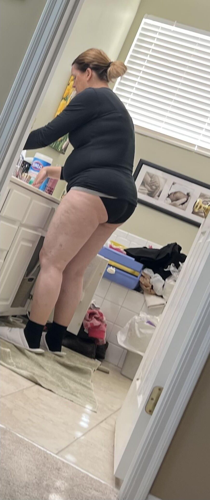 Fat Fuckpig Carrie Lynn Getting Ready for Another Trick 