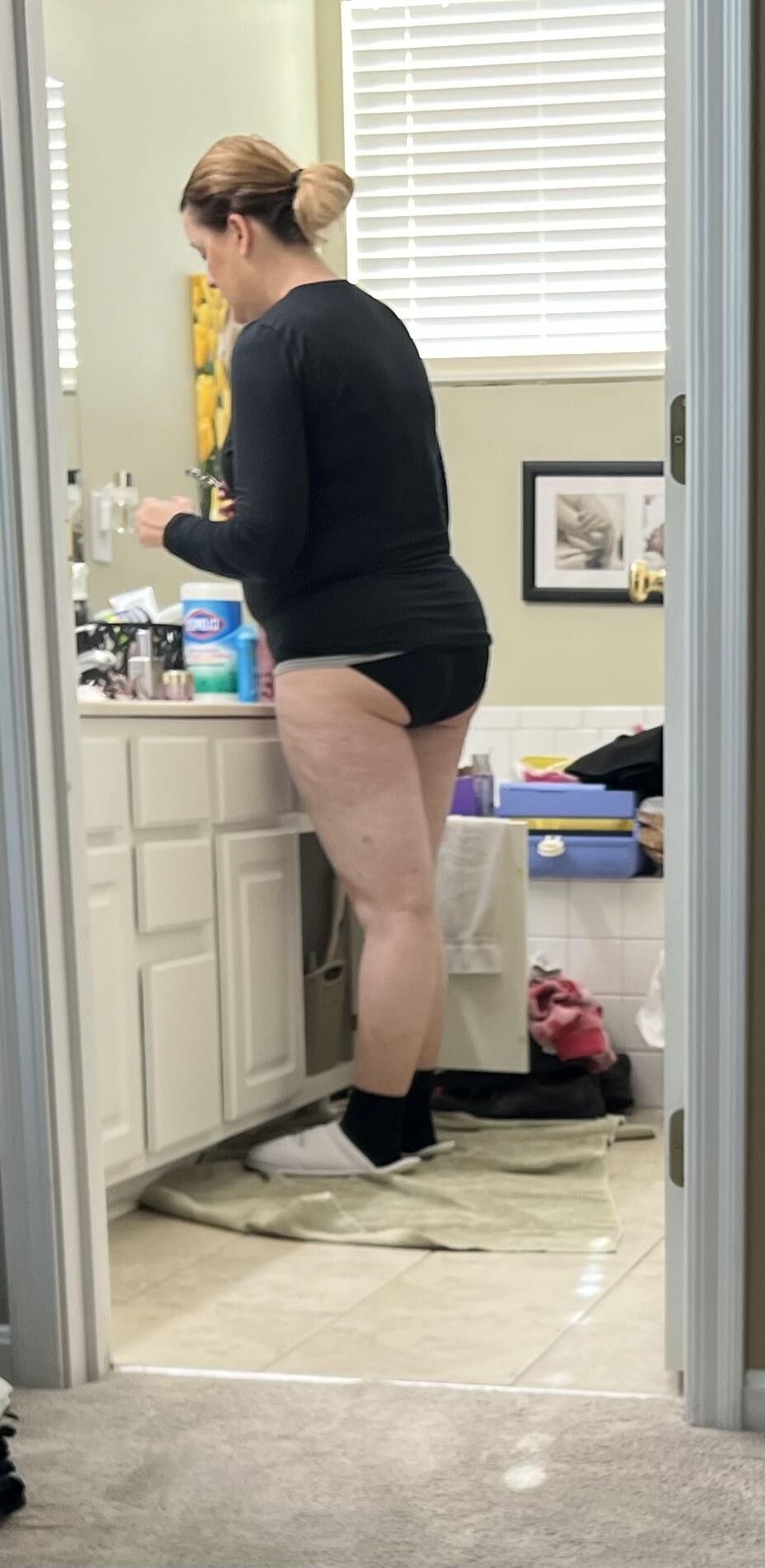 Fat Fuckpig Carrie Lynn Getting Ready for Another Trick 