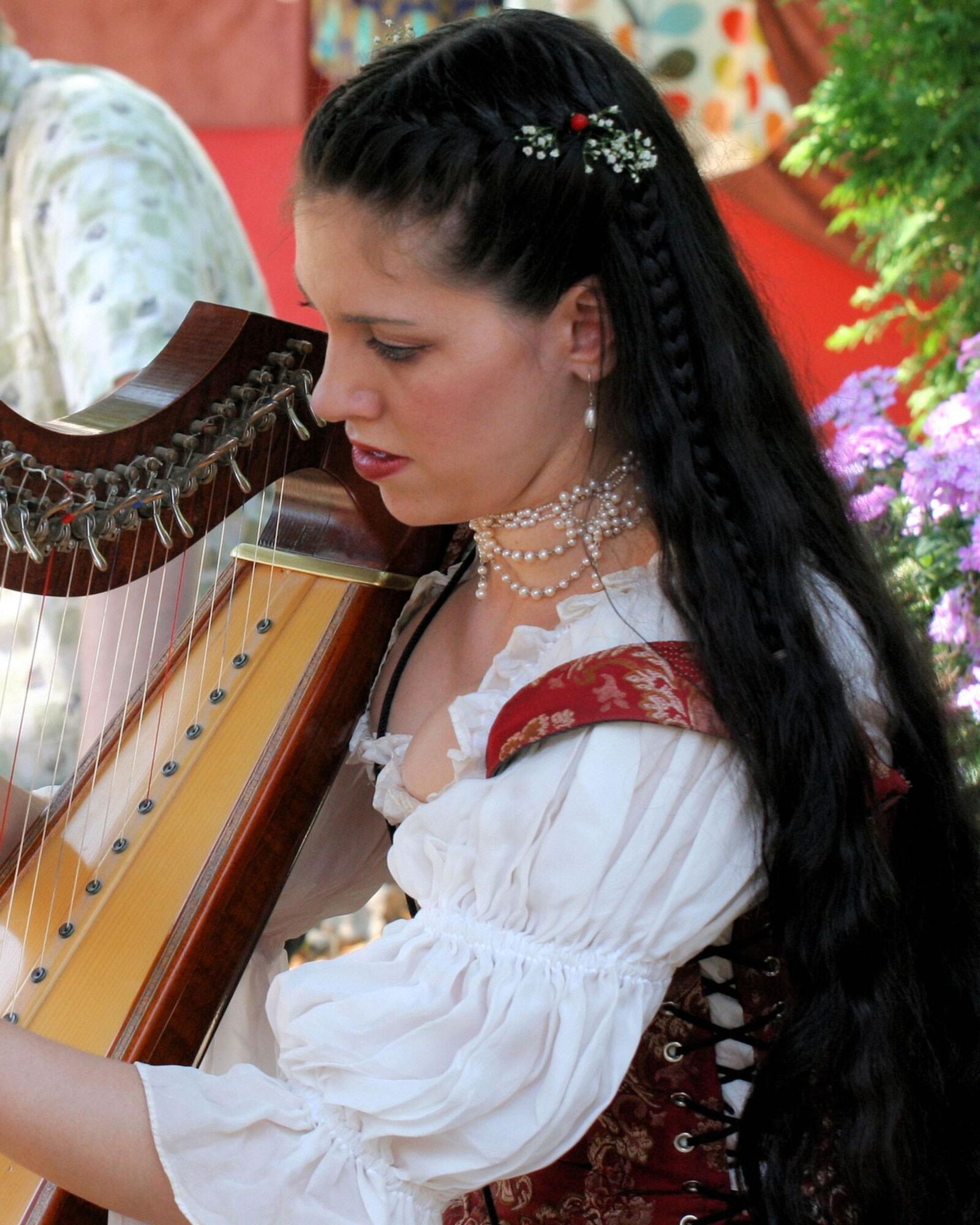 Sexy chubby women (Ren Fair Beauties BBW)