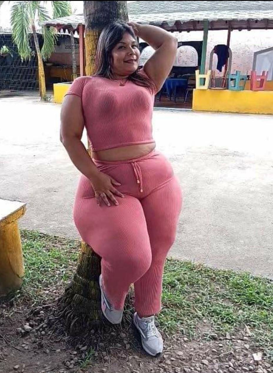 Joselin Maria é BBW Puta.