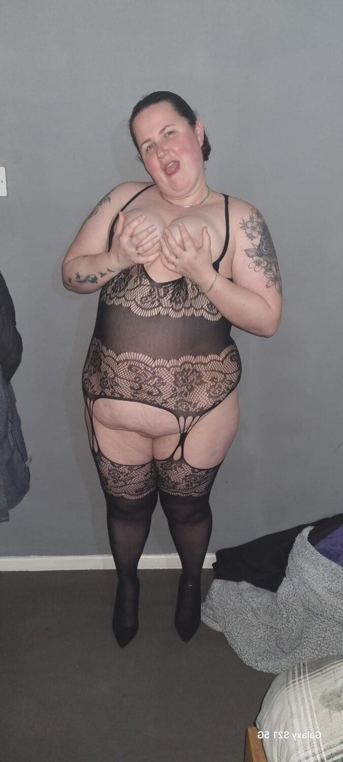 Lauren UK Fat Gut BBW So sexy