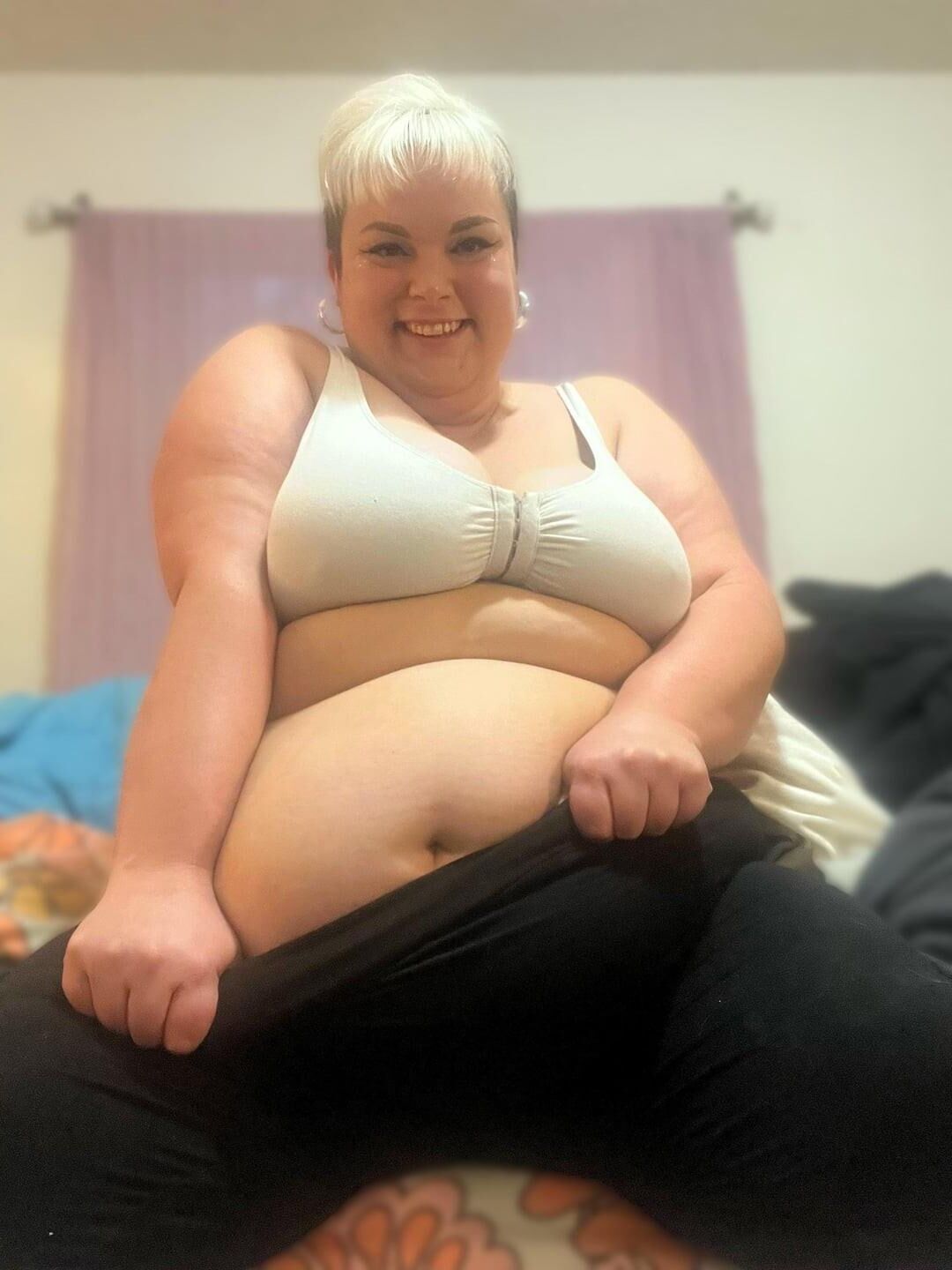 BigBellyBabe