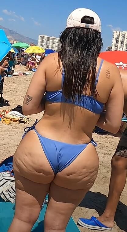 The hottest ass on the beach?!