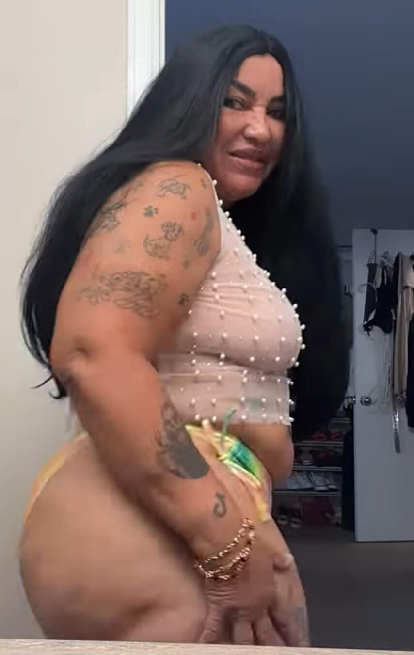 Joselin perra Bbw nalgonas abuelas