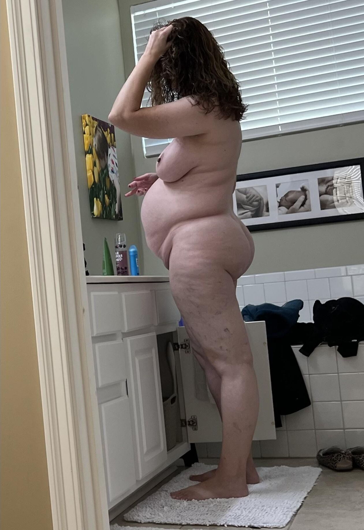 Fat Fuckpig Carrie Lynn Getting Ready to Earn Again